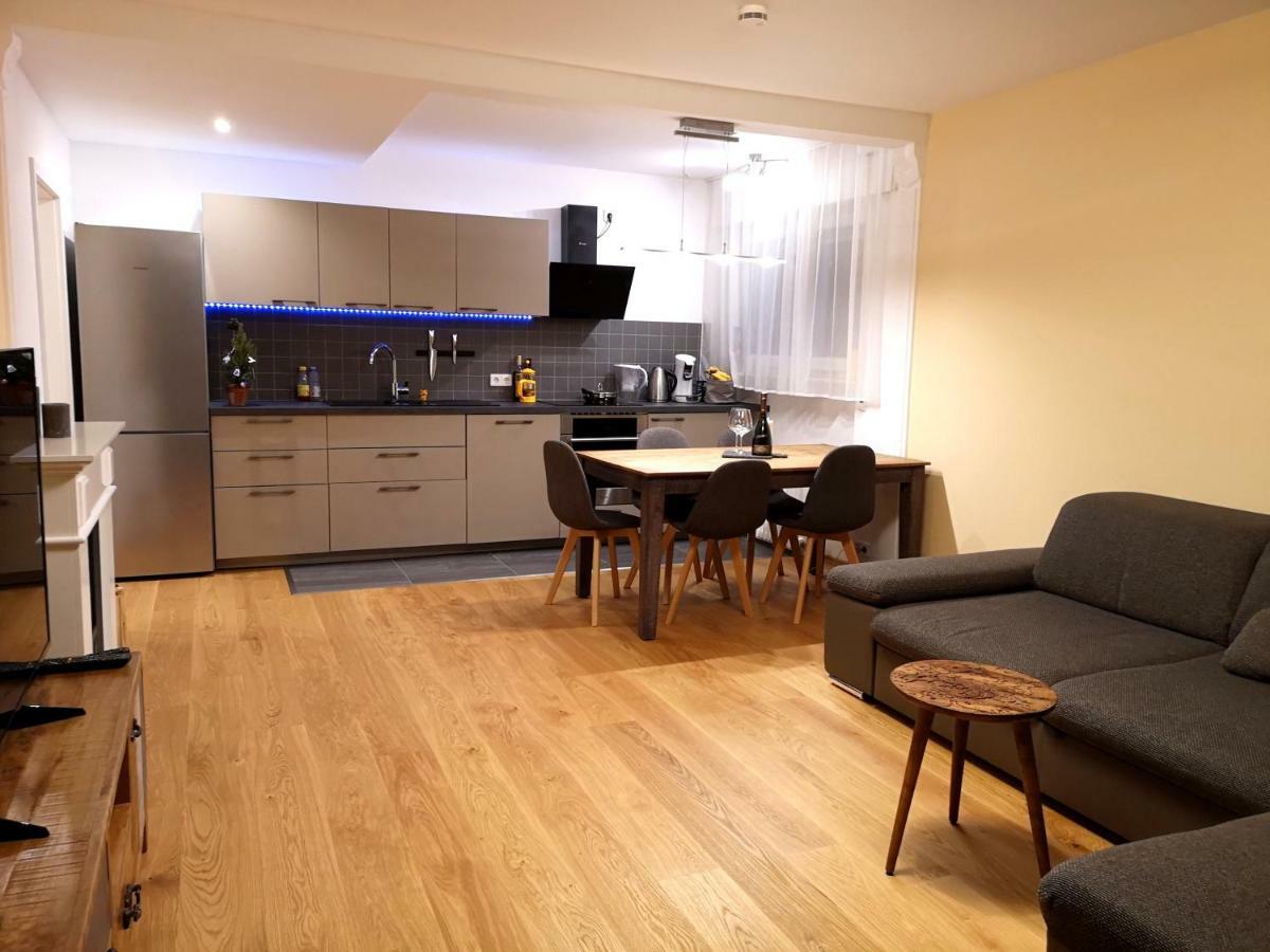 Family Suites & Parking Баден-Баден Екстериор снимка